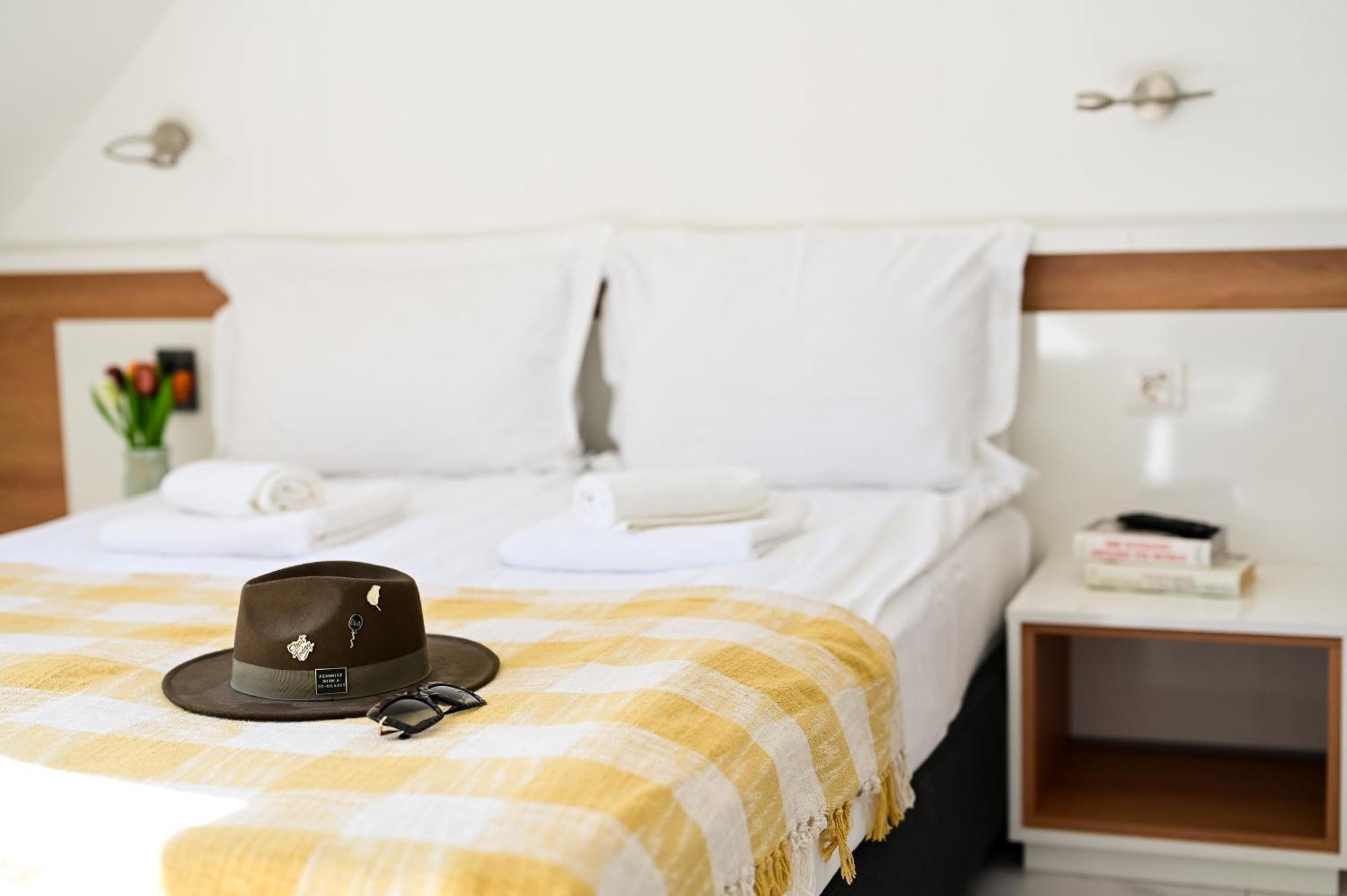 Rubo Hotel Sjumen Eksteriør billede