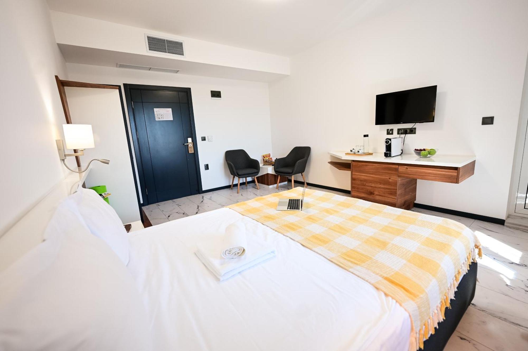 Rubo Hotel Sjumen Eksteriør billede